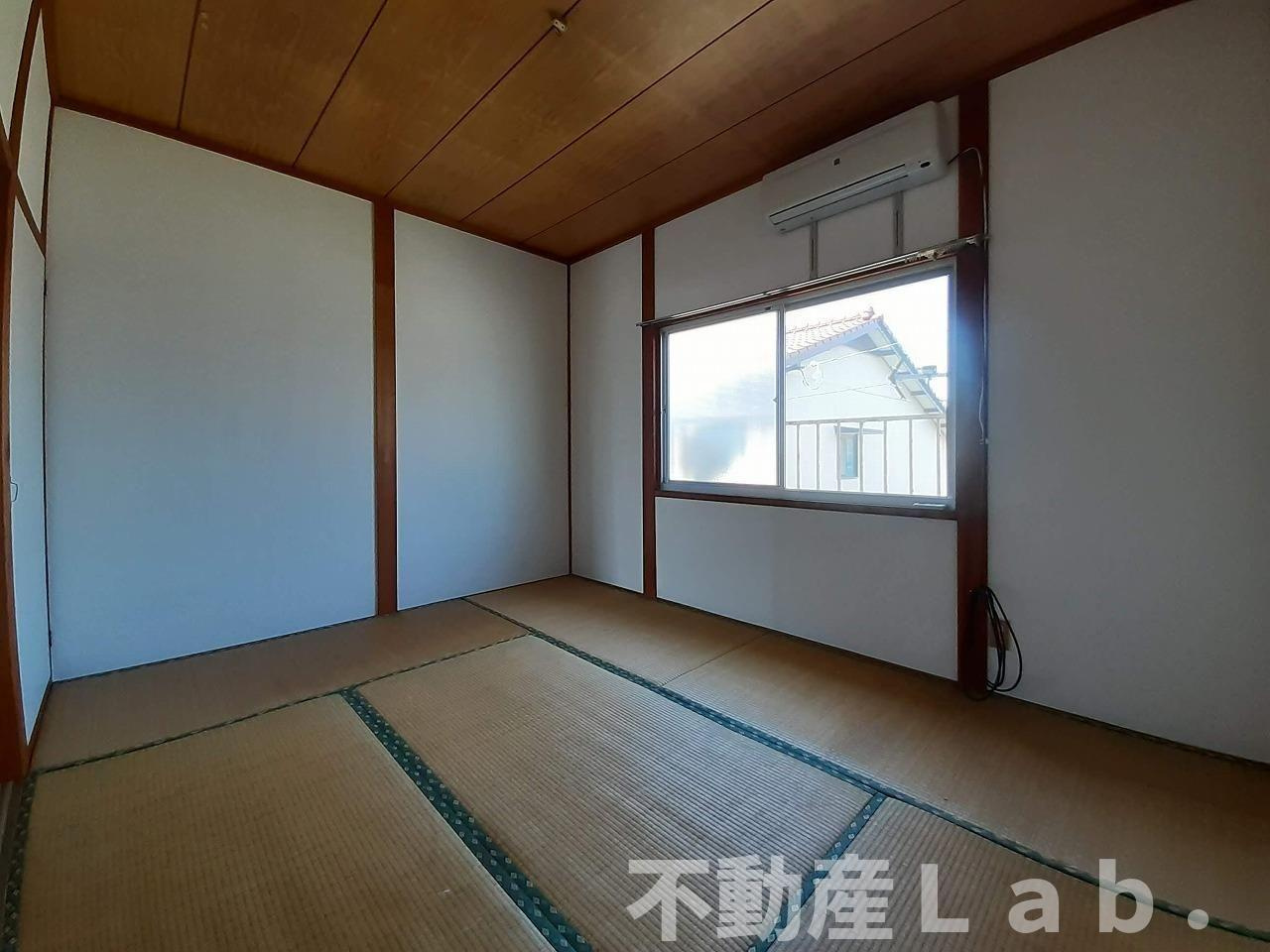 江河アパートの内装