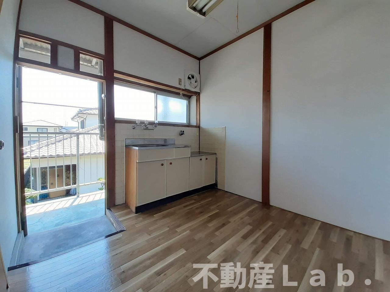 江河アパートのその他