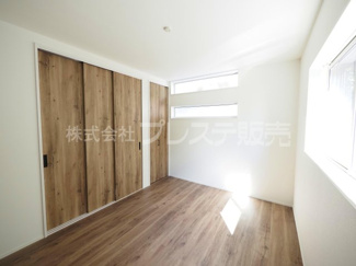 【洋室】 | 現地写真（Ｂ号地１階洋室）