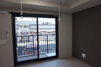 【居間・リビング】 | PARKSIDE RESIDENCE GYOTOKU(E-185)