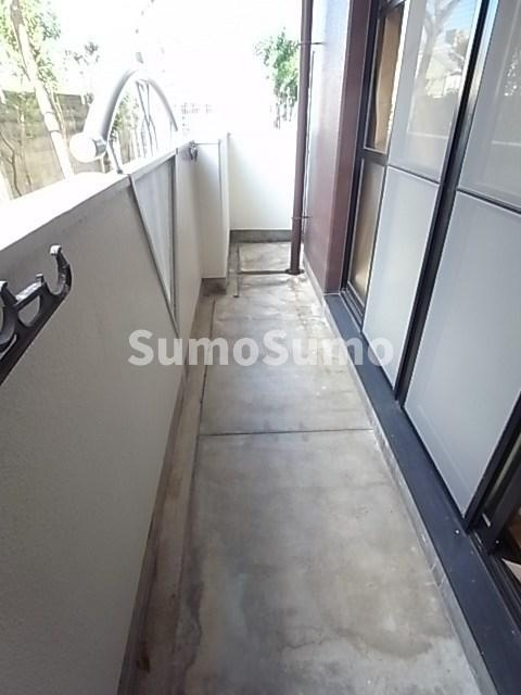 フローレンス西宮1のバルコニー|バルコニーからの眺めを楽しみながら食事をしませんか