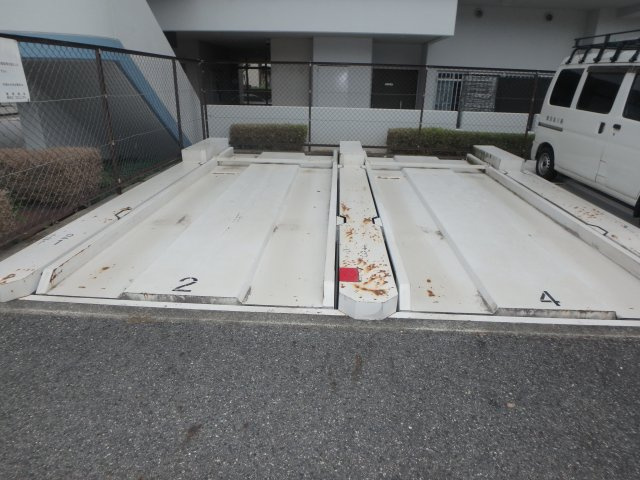 サンシティ明石海浜公園の駐車場
