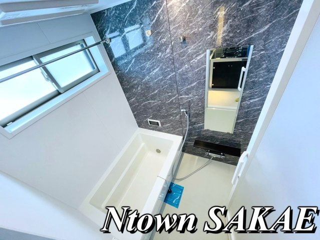 【浴室】 | FIRST RESIDENCE SAKAE(ファーストレジデンス栄) | 落ち着いた空間のお風呂です