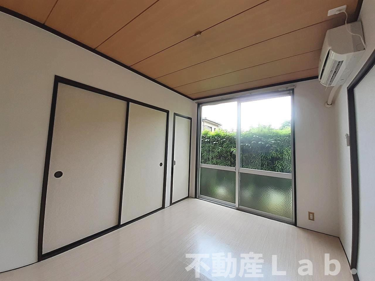 コーポ十五社の和室