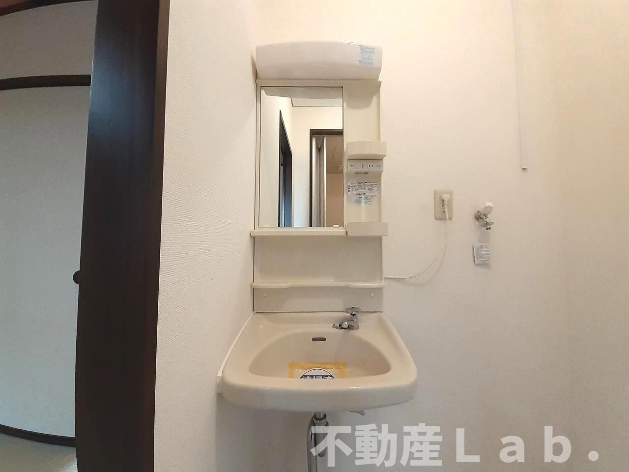 コーポ十五社の洗面所