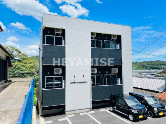 MODERN PALAZZO 諫早駅北