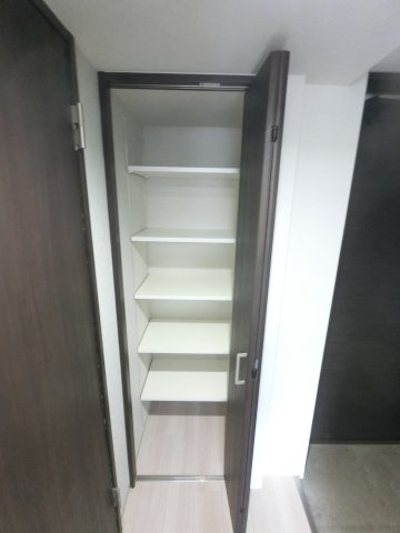 PARKSIDE RESIDENCE GYOTOKU の収納