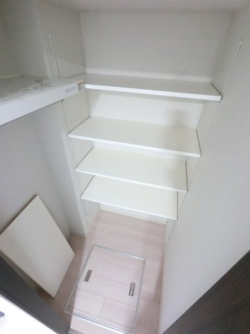 PARKSIDE RESIDENCE GYOTOKU の収納