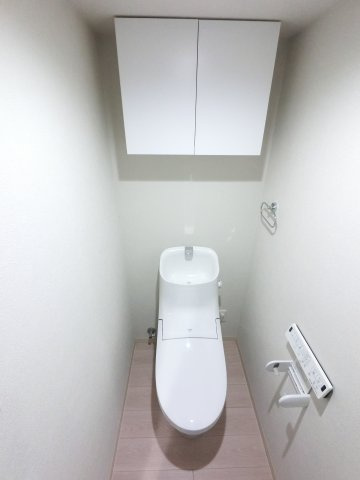 PARKSIDE RESIDENCE GYOTOKU のトイレ