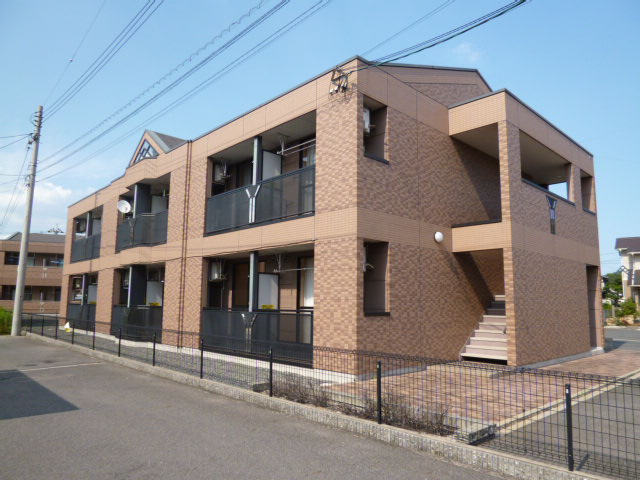 倉敷市中畝９丁目のアパートの外観