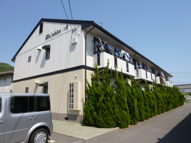 倉敷市児島田の口７丁目のアパートの外観