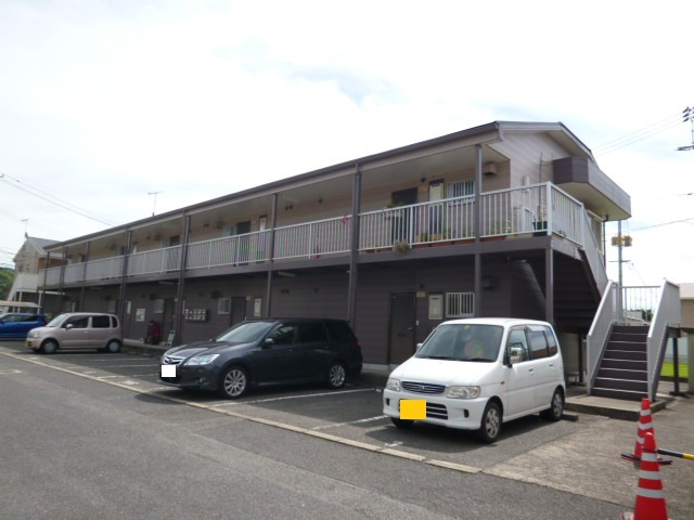 倉敷市福田町古新田のアパートの外観