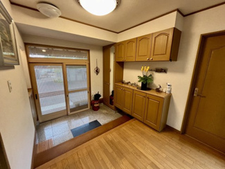 【玄関】 | 安佐南区安東六丁目　戸建 | 広々とした玄関