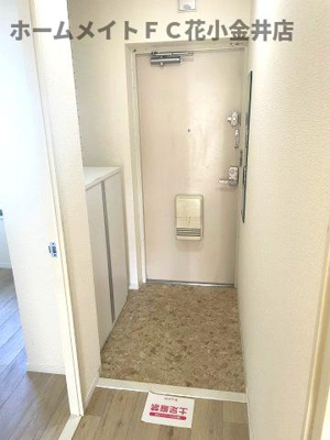 【玄関】 | ヴェルカーサB棟