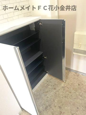 【玄関】 | ヴェルカーサB棟
