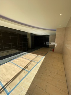 【エントランス】 | 建物の内部です