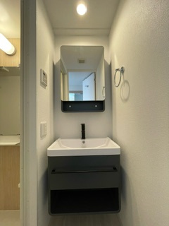 【洗面所】 | セレニテ十三ミラク | スペースが確保できる洗面所です