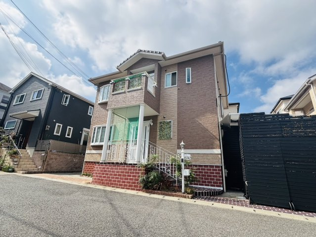 神戸市北区緑町2丁目戸建の外観