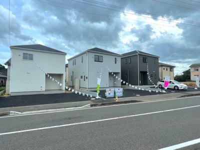 【外観】 | 匝瑳市飯倉台第2-3号棟 | 【祝！上棟！】ご見学はお気軽に0476-37-3888までお問合せ下さい！■住宅ローンのご相談は無料ですので、お気軽にご相談下さい！