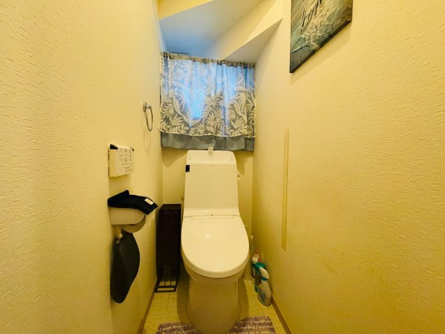 神戸市北区北五葉5丁目戸建のトイレ