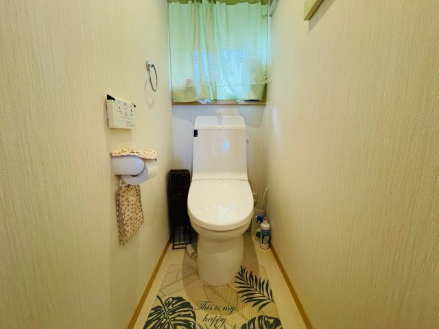 神戸市北区北五葉5丁目戸建のトイレ