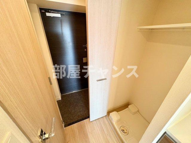 プレサンス大須観音の玄関