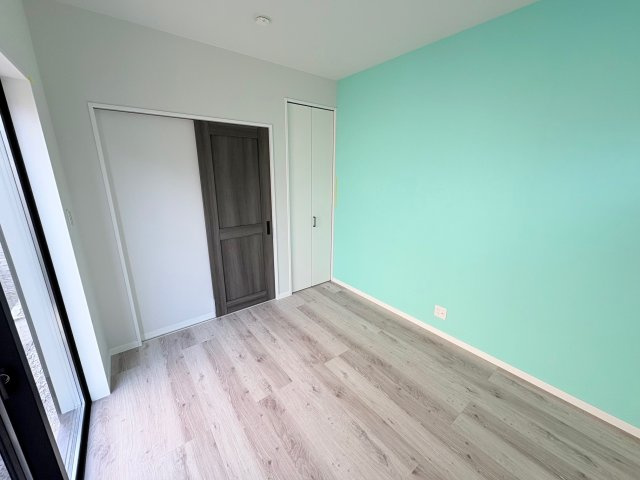 神戸市北区鈴蘭台南町3丁目新築戸建の洋室