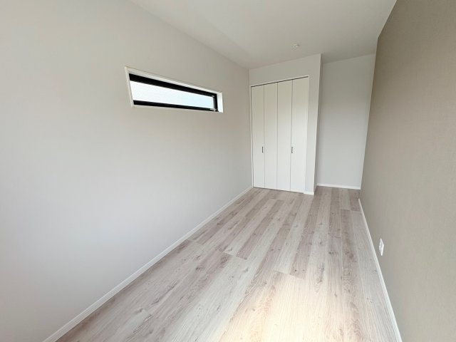 神戸市北区鈴蘭台南町3丁目新築戸建の洋室