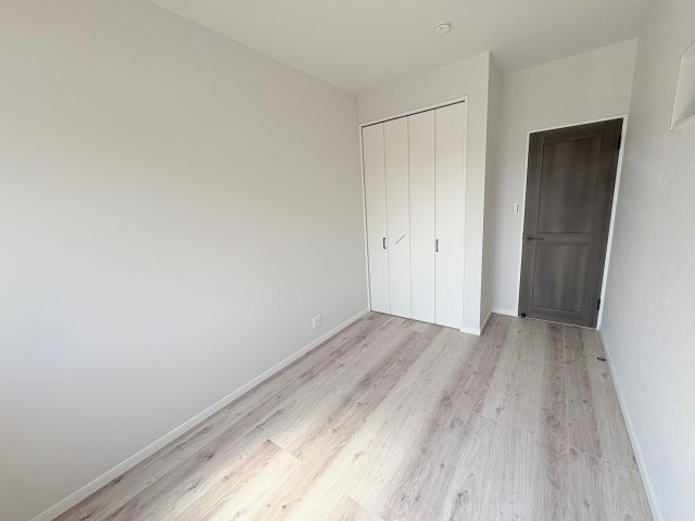 神戸市北区鈴蘭台南町3丁目新築戸建の洋室