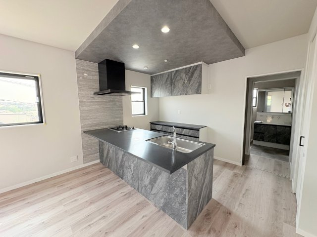 神戸市北区鈴蘭台南町3丁目新築戸建のキッチン