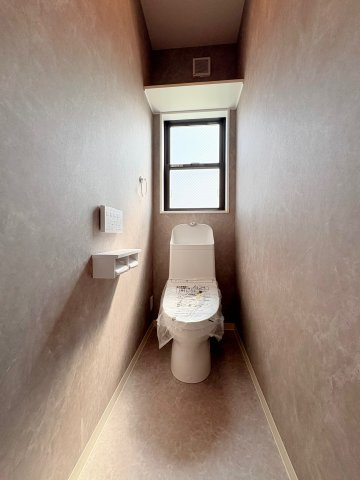 神戸市北区鈴蘭台南町3丁目新築戸建のトイレ