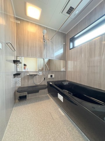 神戸市北区鈴蘭台南町3丁目新築戸建の浴室