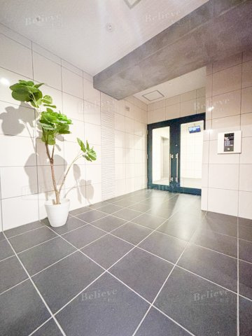 J-PLACE東町のエントランス|清潔なエントランス♪