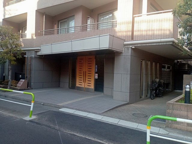セルノ巣鴨のエントランス