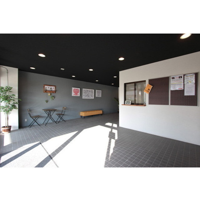 【エントランス】