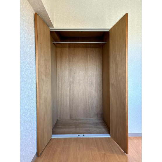 【収納】 | ブルースカイ平塚 | 洋室