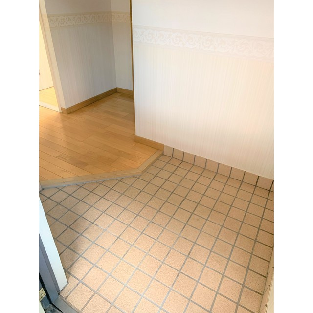 エレンシアールの玄関