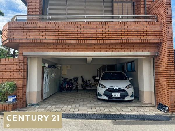 和歌山市神前の中古一戸建の駐車場