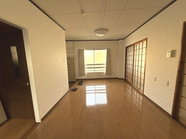 斉藤マンションの居間・リビング