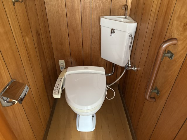 斉藤マンションのトイレ