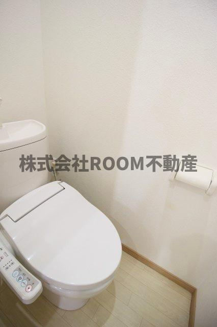 ラパン郡元のトイレ|ゆったりとした空間のトイレです