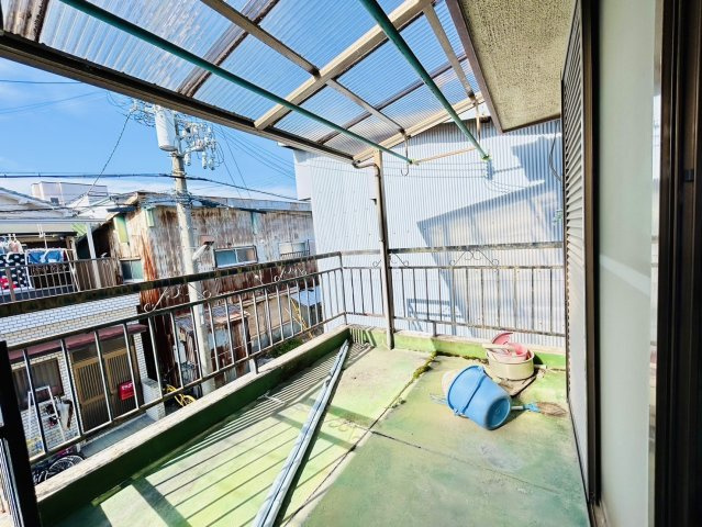 岸和田市大手町　中古戸建のバルコニー|広々とした日当たり良好のバルコニー◎