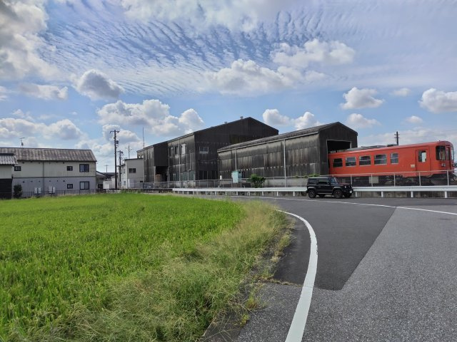 ６４０７６　本巣市曽井中島土地の前面道路含む現地写真