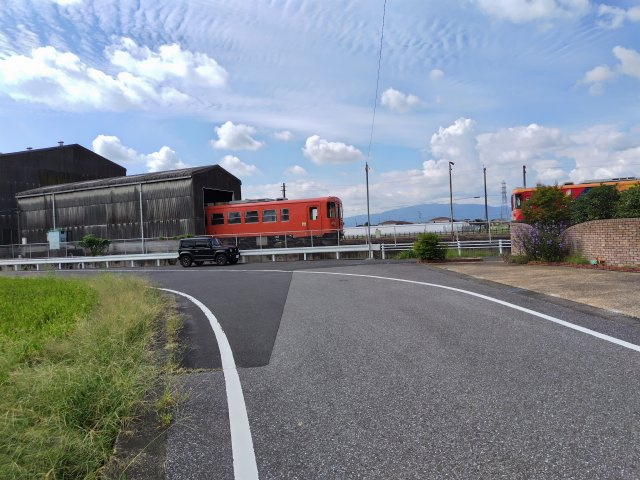 ６４０７６　本巣市曽井中島土地の前面道路含む現地写真