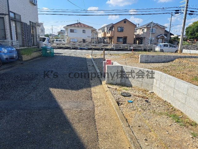 ◎茅ヶ崎市中島　建築条件無し　売地　３区画の前面道路含む現地写真|前面道路の様子です◇