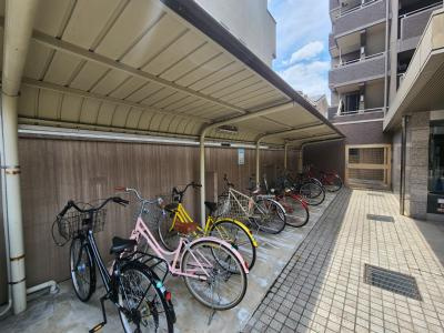 レジディア京都壬生（旧Ricchezza西村）の駐車場|駐輪場
