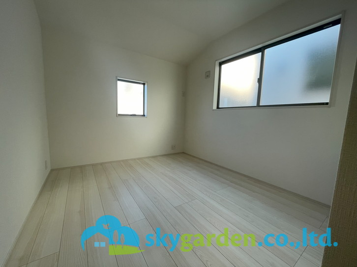 藤沢市辻堂太平台　新築戸建　全3棟3号棟の洋室