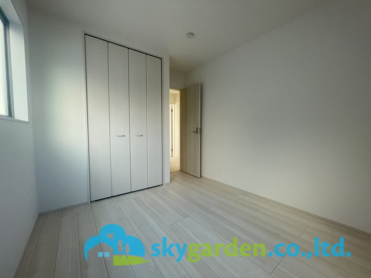 藤沢市辻堂太平台　新築戸建　全3棟3号棟の洋室