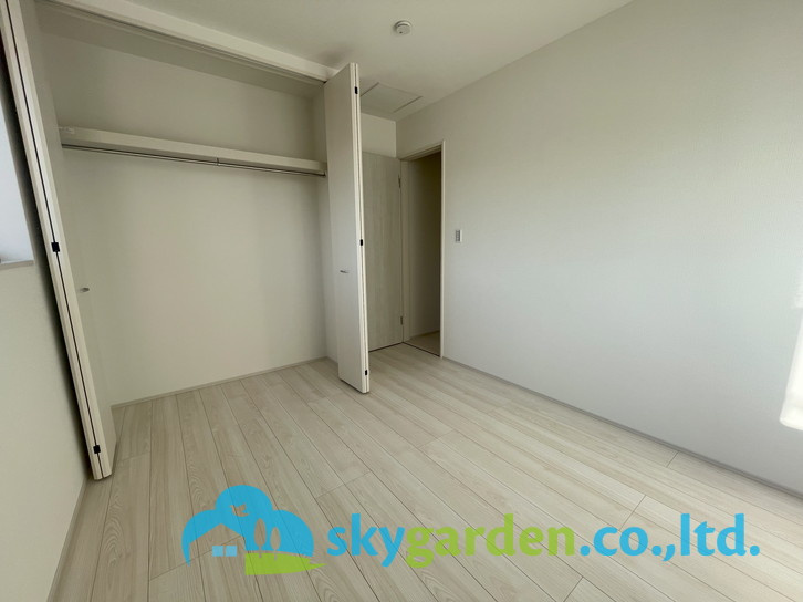 藤沢市辻堂太平台　新築戸建　全3棟3号棟の洋室