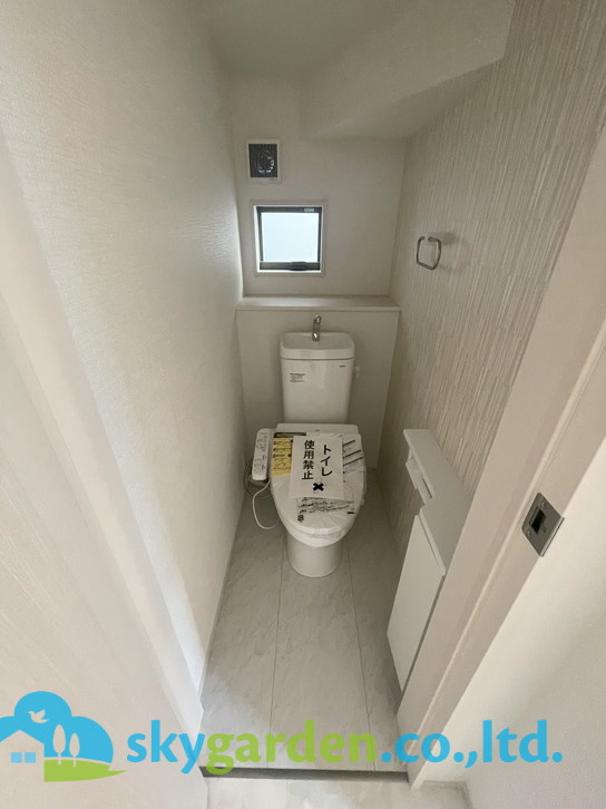 藤沢市辻堂太平台　新築戸建　全3棟3号棟のトイレ